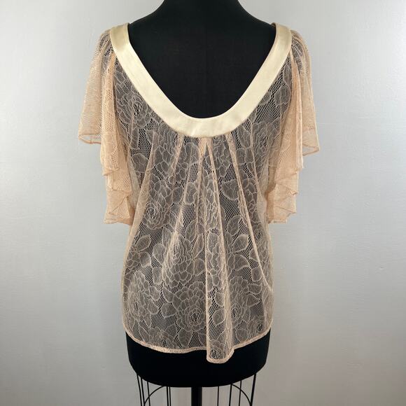 7 For All Mankind 7FAM Beige Nylon Silk Floral Lace Flutter Sleeve Blouse Top M - Picture 5 of 8